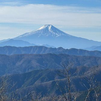 御前山直下
富士山
