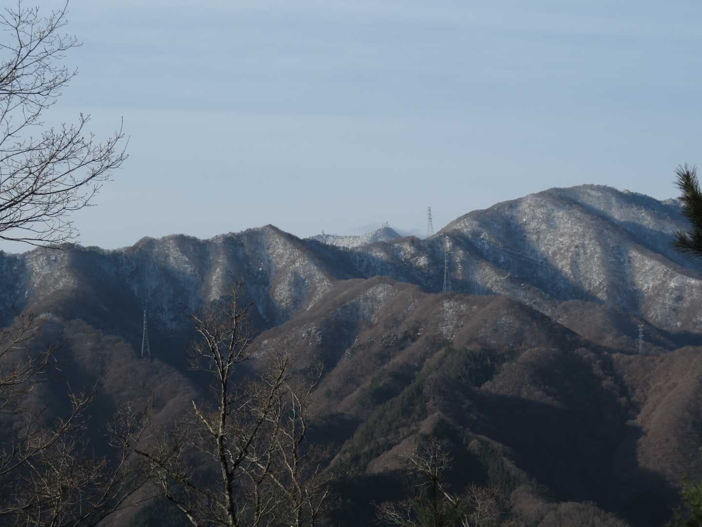 三つ峠山が見えた
右手は本社ヶ丸（と思われる）