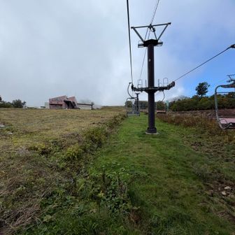 リフトへ乗り継ぎ