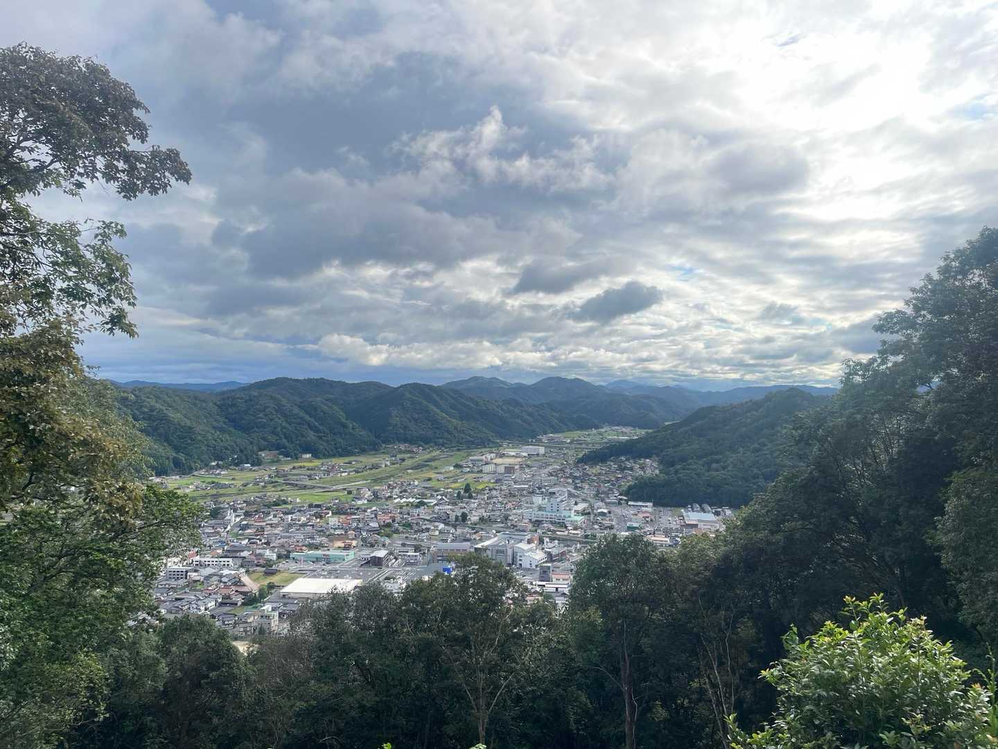 元就公もここから町を眺めたのかな