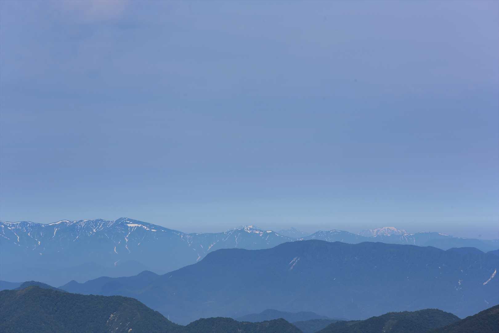 会津駒ヶ岳もだいぶ雪が溶けましたね⛄️