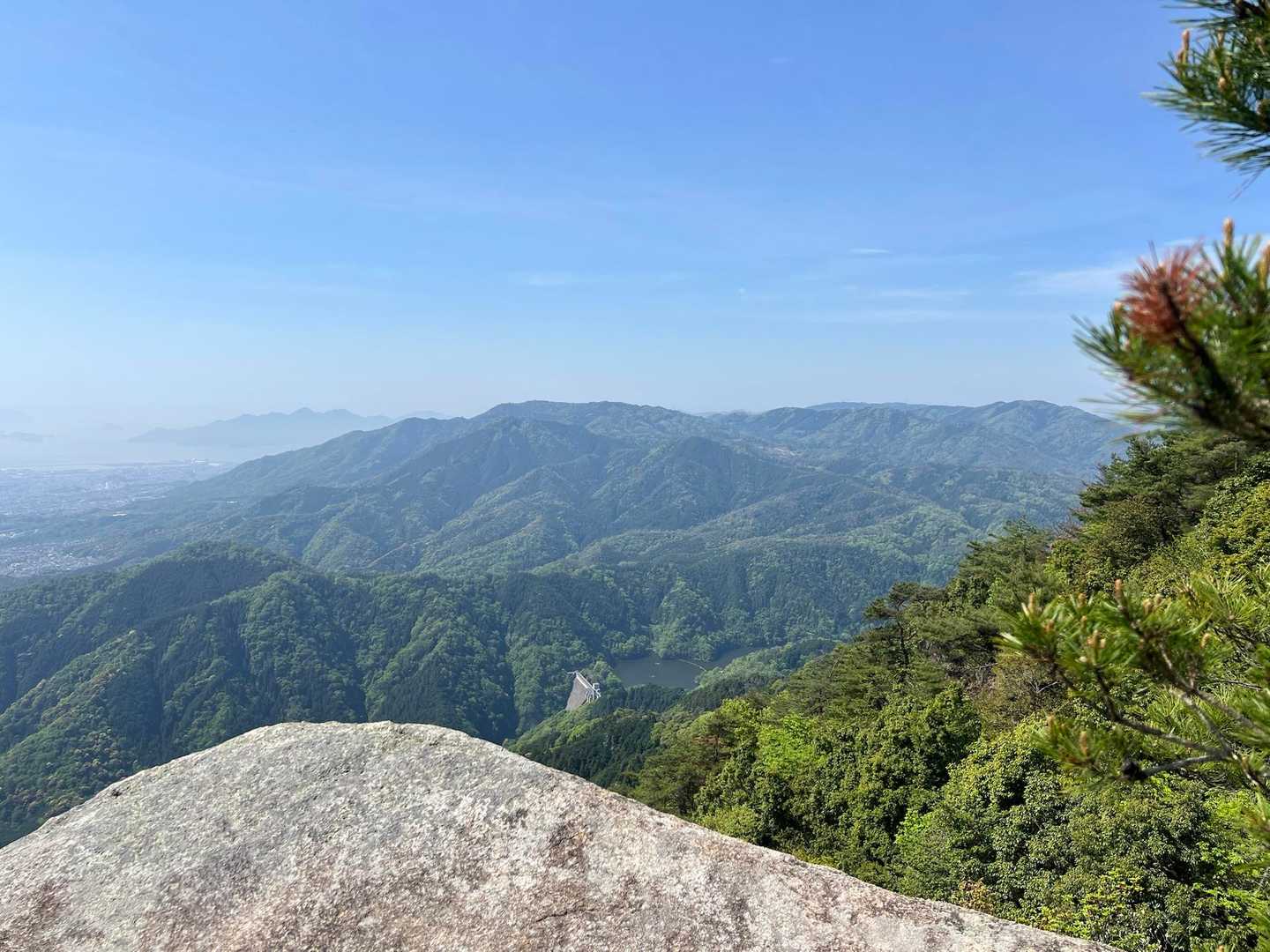 からの眺望📸
厳島・極楽寺山方面