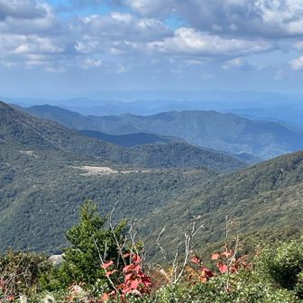 昨日より霞んでるっぽい
大山は見えず