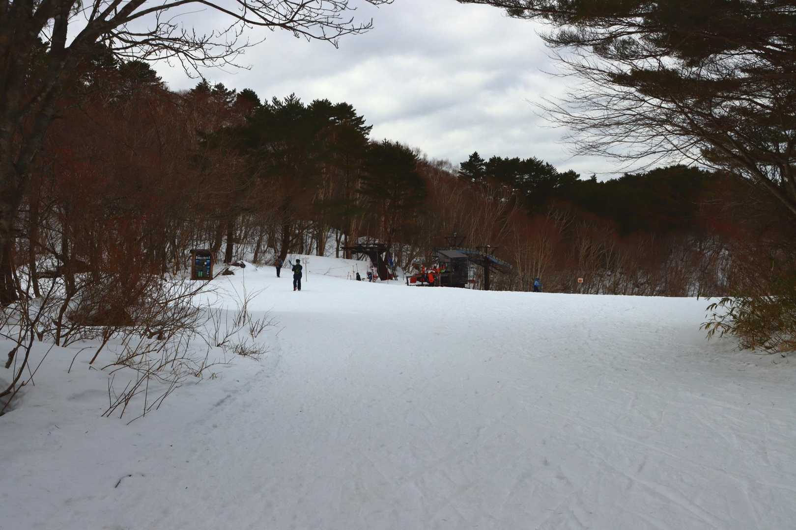 リフトまで戻って来ました♪疲れた〜😮‍💨