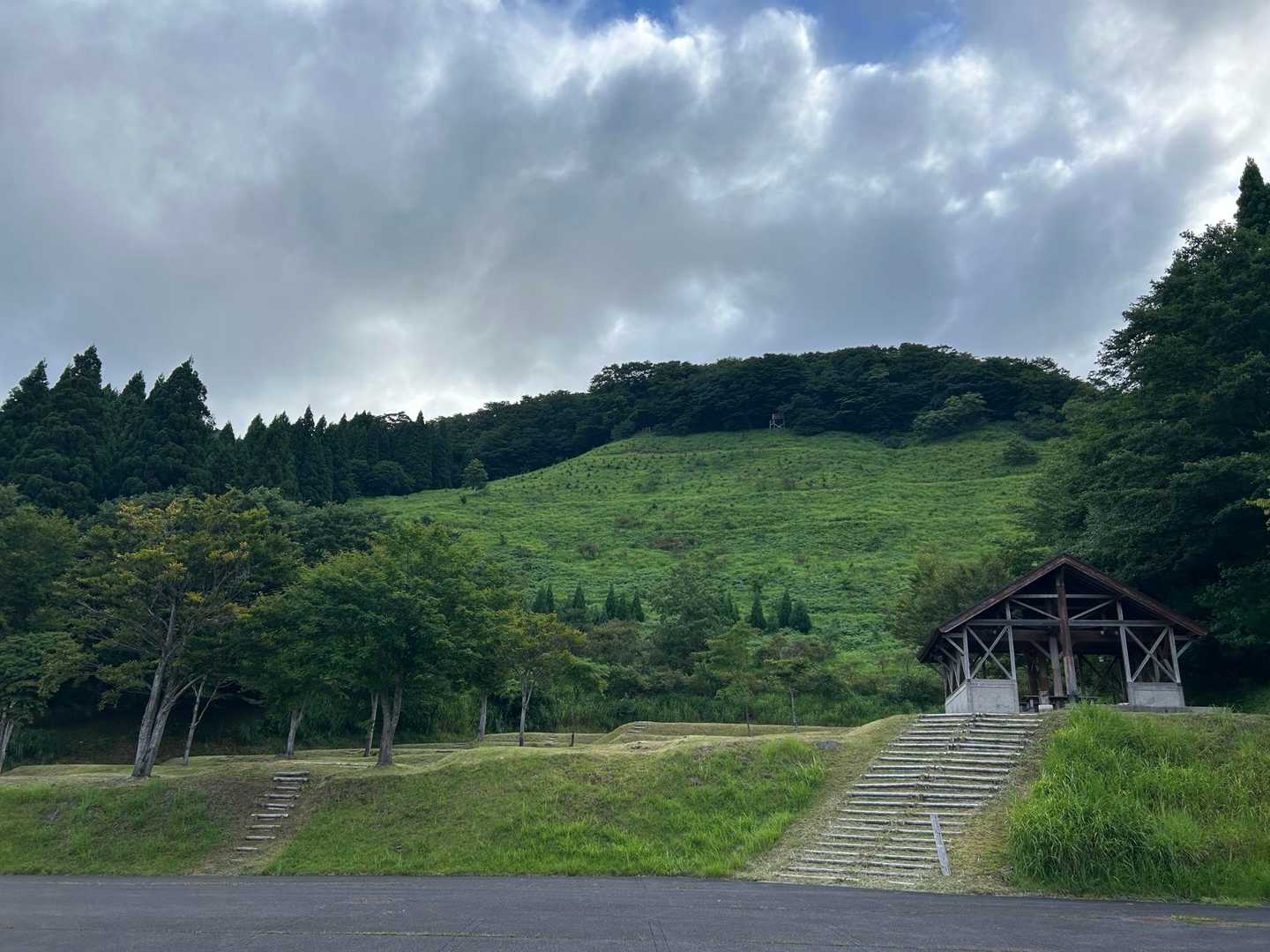 氷ノ山初めて
氷ノ越コースで登ります