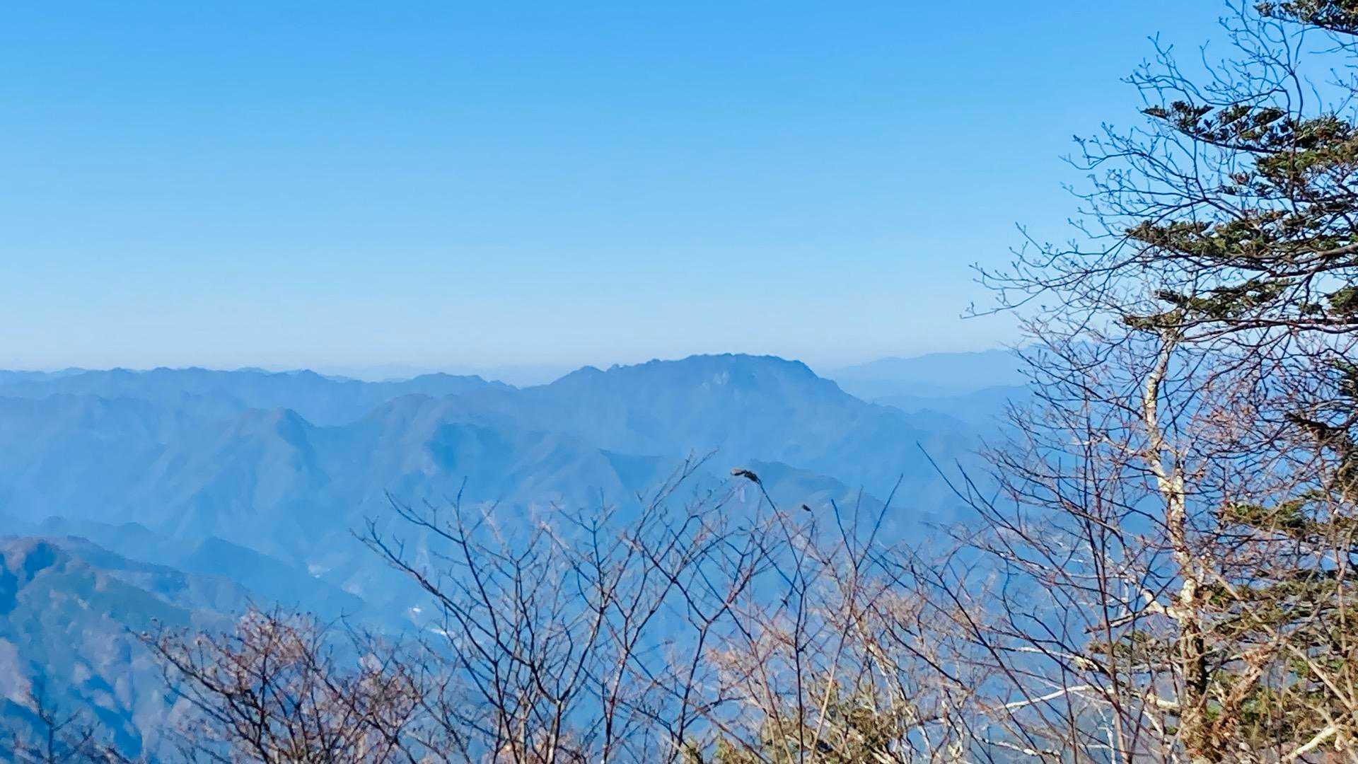 展望開けたら両神山！