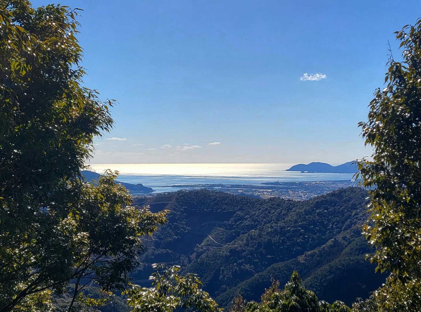 左手が少し開けた🎵凄い🎵
絶景～✨👀海～🌊