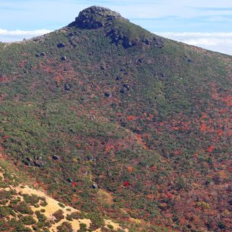 安達太良山（裏側から）