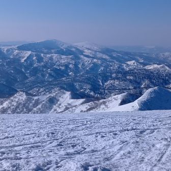 登ってきた尾根
