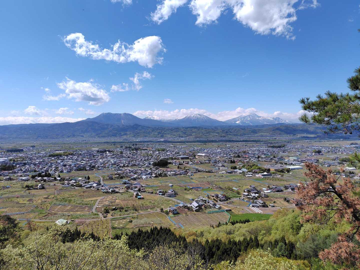 雁田山 縦走コースの写真
