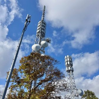 鉄塔がいっぱい