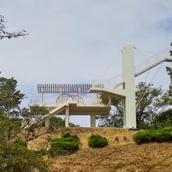 鐘の鳴る丘展望台。