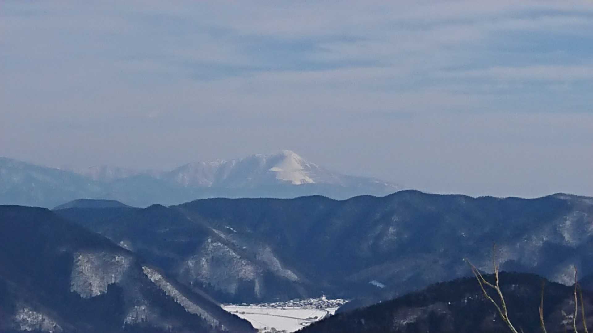 やっとちゃんと撮れた伊吹山🙌