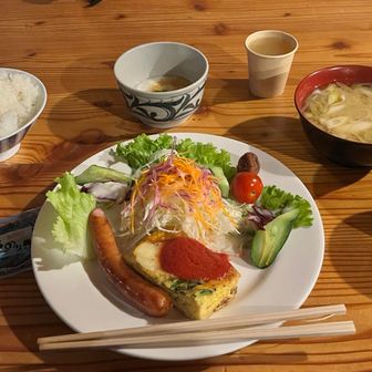 朝食