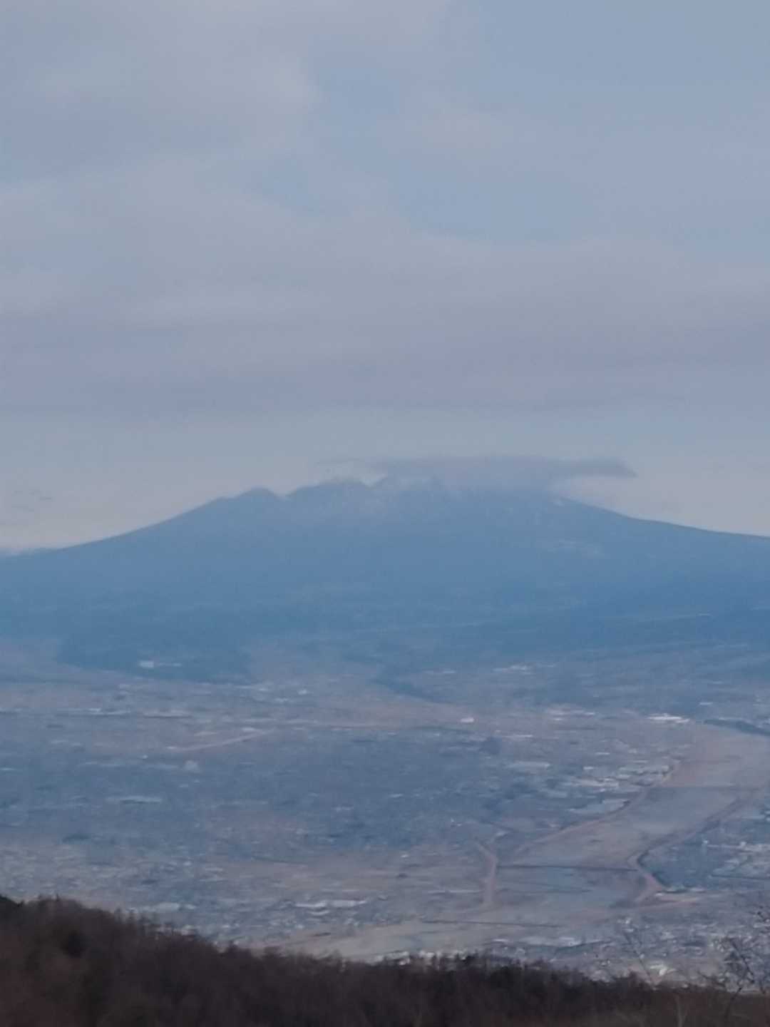 八ヶ岳です。
が...景色がボヤボヤです。(泣)