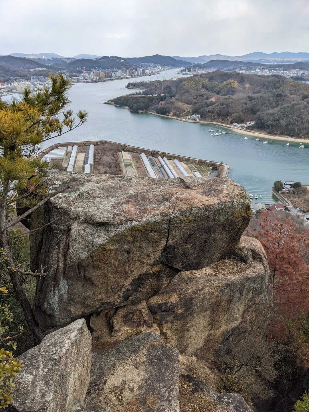 東岩岳の写真