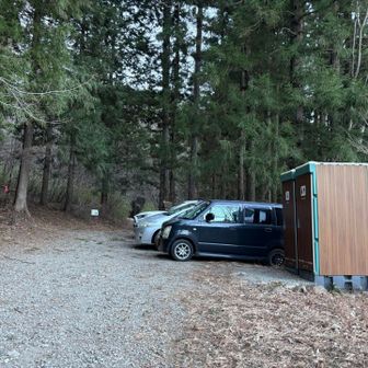 駐車場、トイレも有り