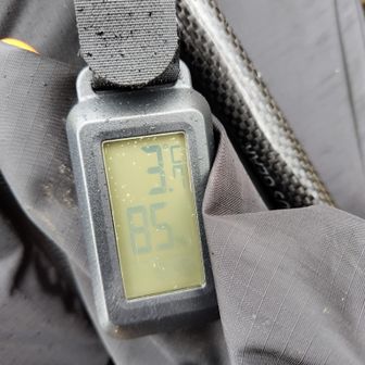 北岳やったかな？
いつもなのか風が強く
まぁ寒い