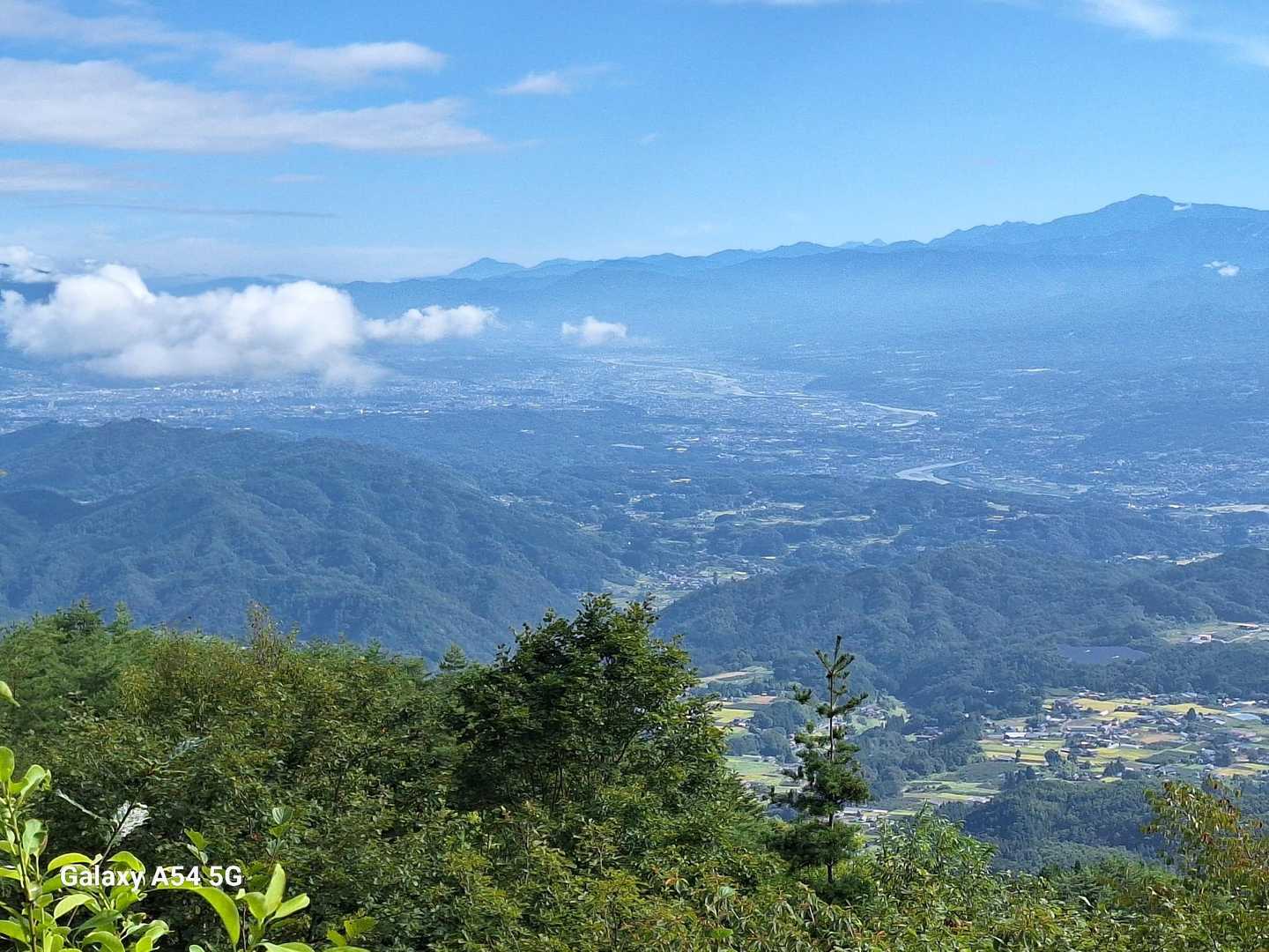 伊那谷アップ📸
天竜川に沿った町並みよーく見えます🤩