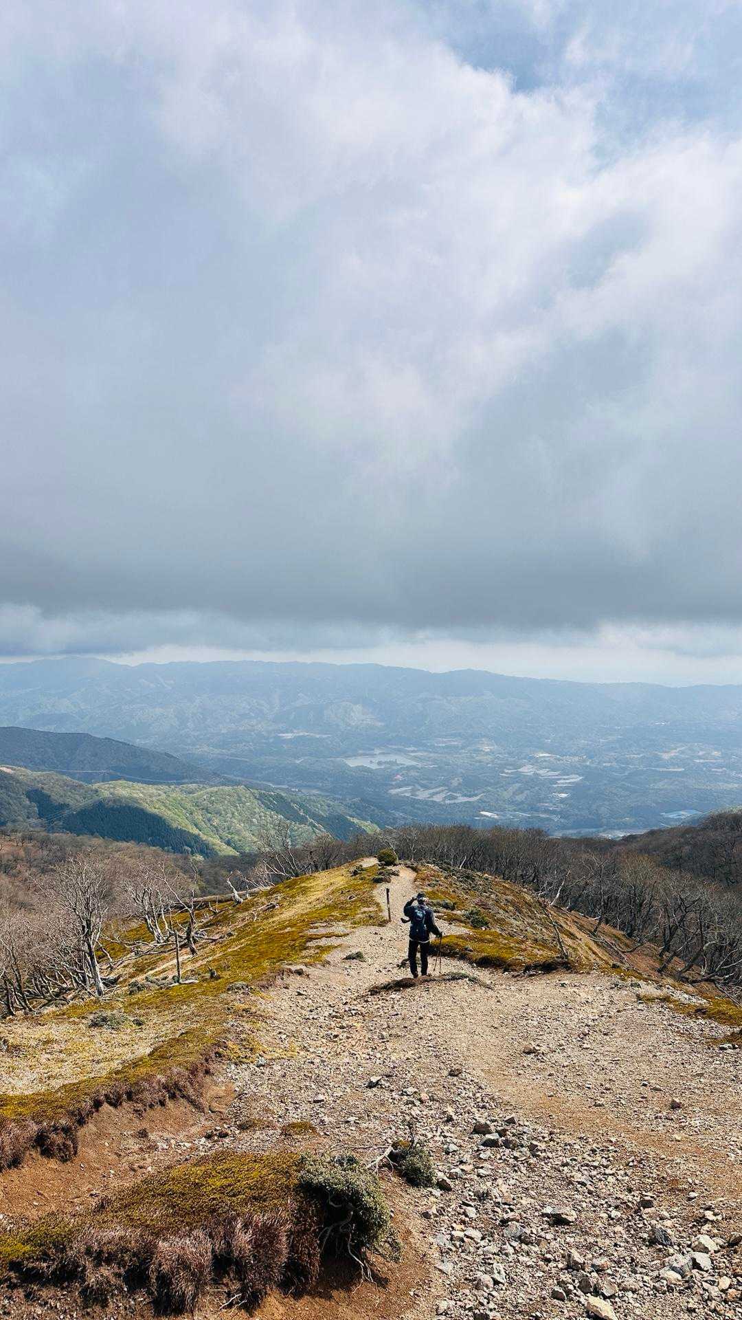 鞍掛トンネル東登山口-鞍掛峠-鈴北岳-鈴ヶ岳 往復コースの写真