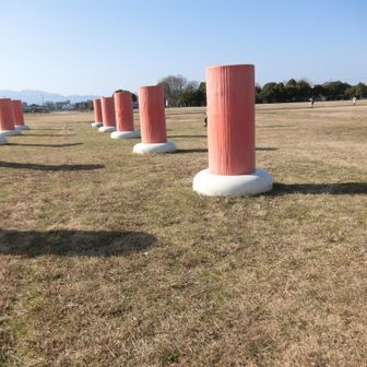 途中藤原宮跡を通って行きます。