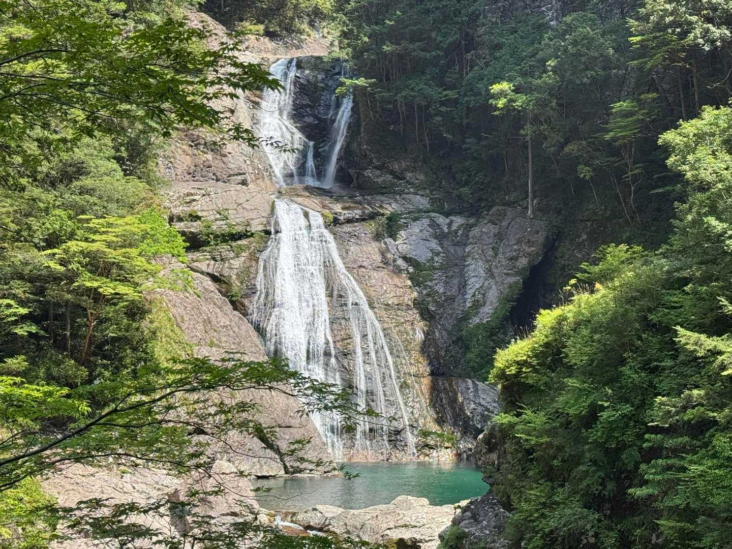 行きより水量減った七ツ釜滝