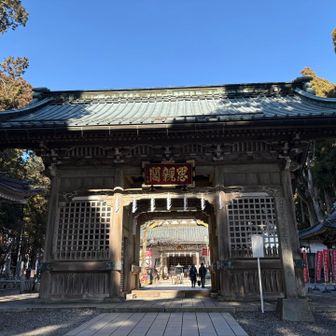 最初の三門の三の一つ何でしょうか？
立派な門に頭が下がりました