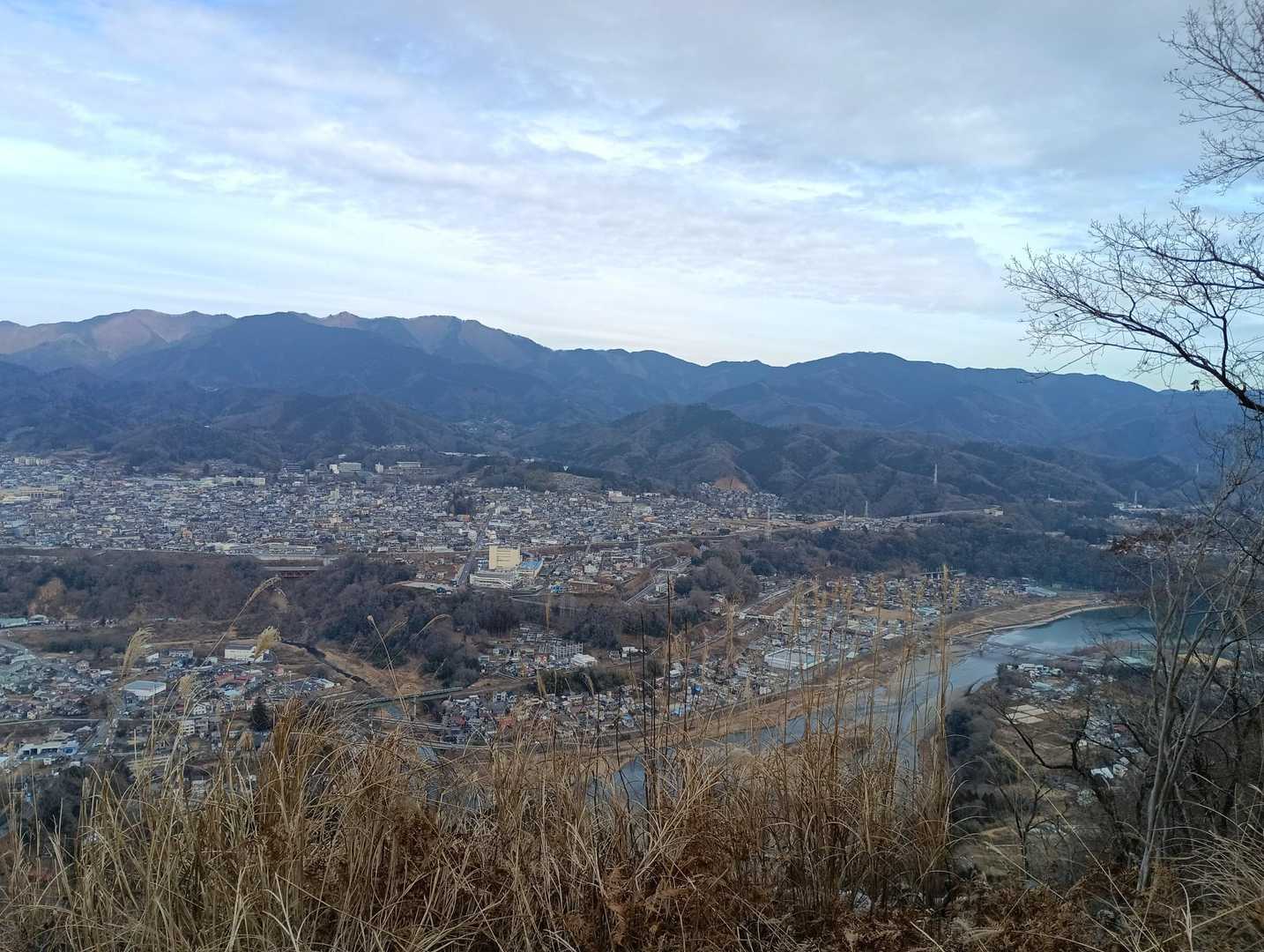 四方津駅-川合峠-大丸-千足峠-高柄山-新矢野根峠-鶴島御 縦走コースの写真