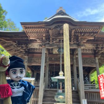 慈光寺観音堂にお参り🙏

観音堂には重忠の持念仏であったと伝わる十一面観音菩薩立像は像高8尺余で重忠の身長と同じ180㎝といわれる
27世住持厳耀は重忠の大伯父
重忠三男重慶も住職になり父の菩提を弔った