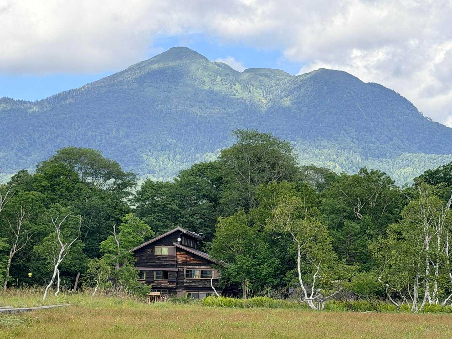 竜宮小屋🛖と燧ヶ岳