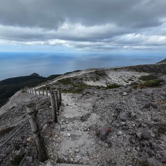 なんて美しい山道なんだー✨

ドーパミンがどばどば出てきて一人ナチュラルハイ状態(*_*)🌀✨（合法トリップ）