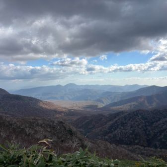 狩場山の上だけ寒そうな雲がいる☁️