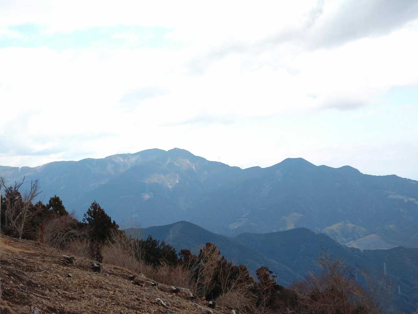 竜爪山