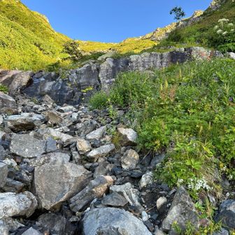 大体、下山する日が一番天気がよいのは何故なんだろう…

ただ15:00くらいから天気急変の予報らしい。