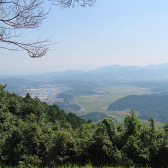 山頂から宮若方面