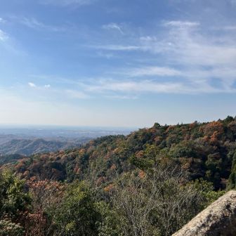 中腹に大岩展望台が見える👀