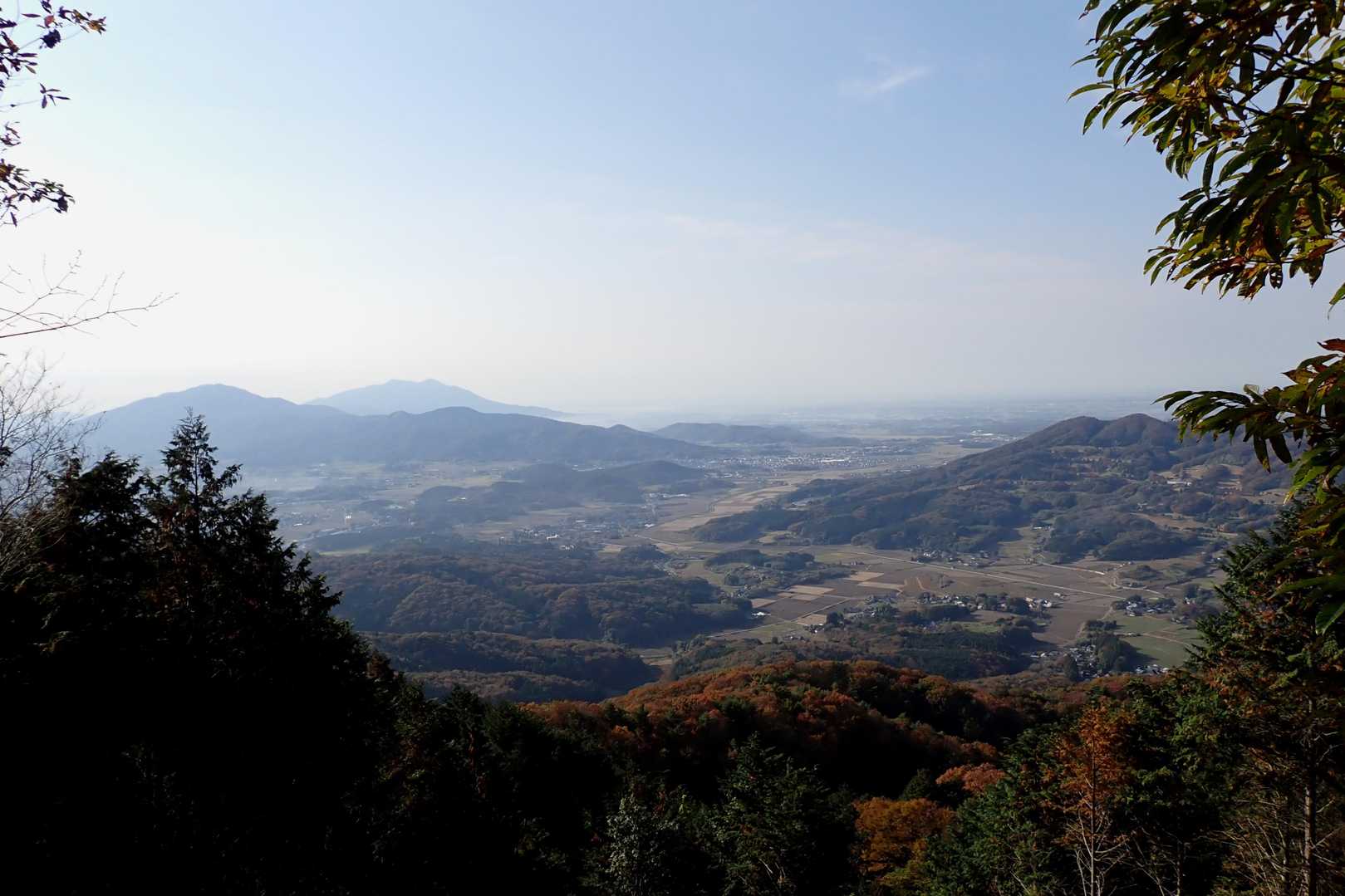 【展望台】
加波山からの筑波山が、
キレイに展望可能🉑
