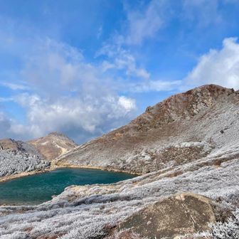 天狗と御池
一瞬晴れるが爆風