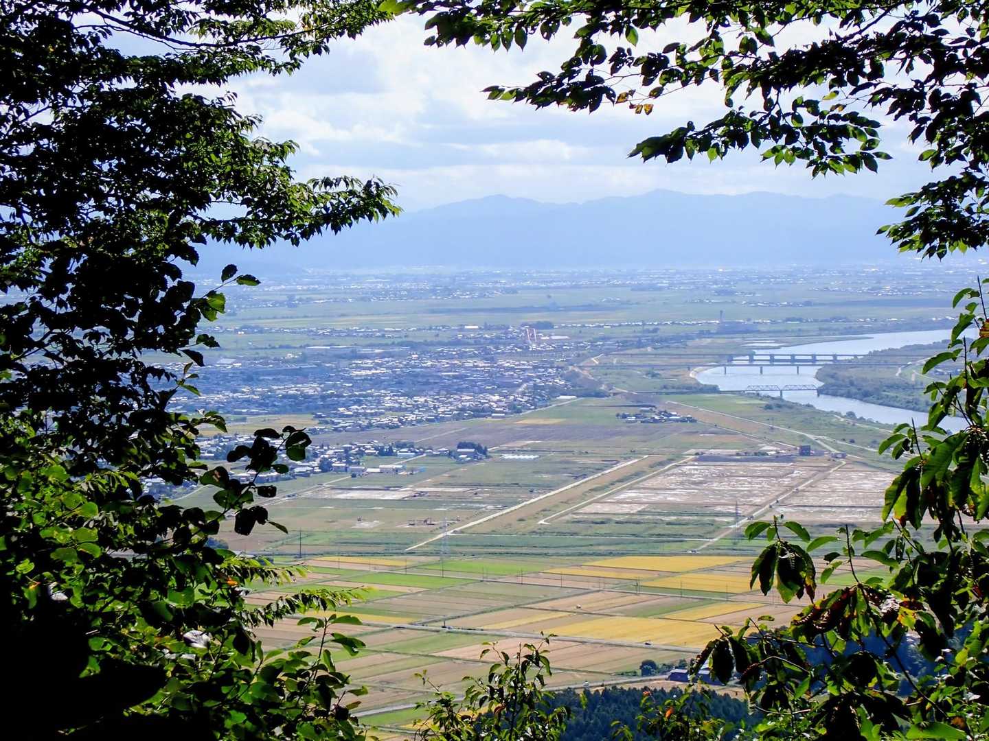 田園風景と大河津分水路