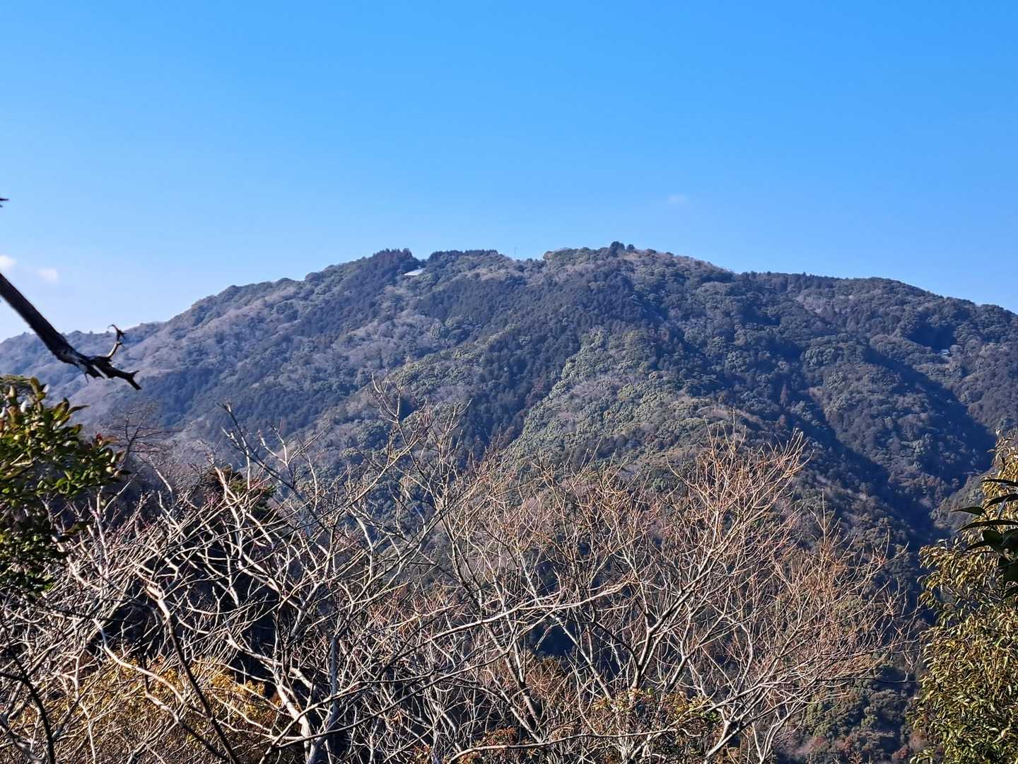 五井山が綺麗に見えました。
今日は登りません。