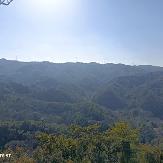 2ヶ月前にも見た和泉山脈方向の景観😅
