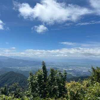 山頂広場からの眺望（南）