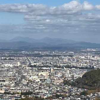 海の方まで見えます　見晴らしいいなー
