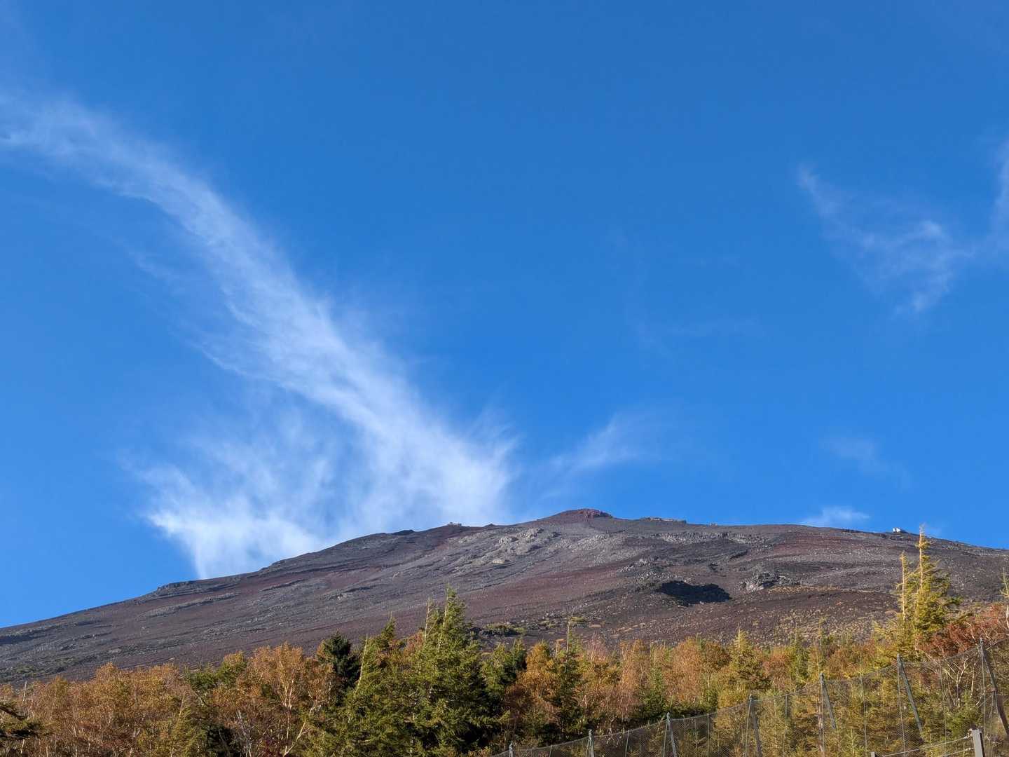 来年富士山登ろうかな〜