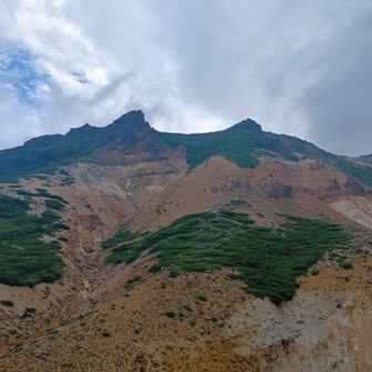 上富良野岳方面