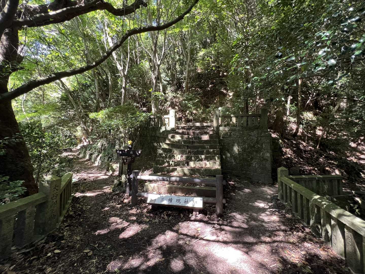 摩耶山青谷道登山口-摩耶山-忉利天上寺-上野道登山口 周回コースの写真