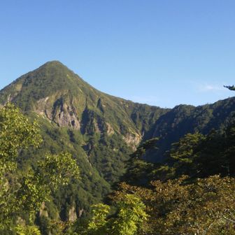 盛夏、快晴の高妻山 氷清水の美味しい水 / narusan9さんの高妻山・戸隠
