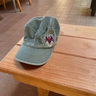 帽子🧢⛰️に落ちてました
モリトピアの椅子に置いておきました🙏