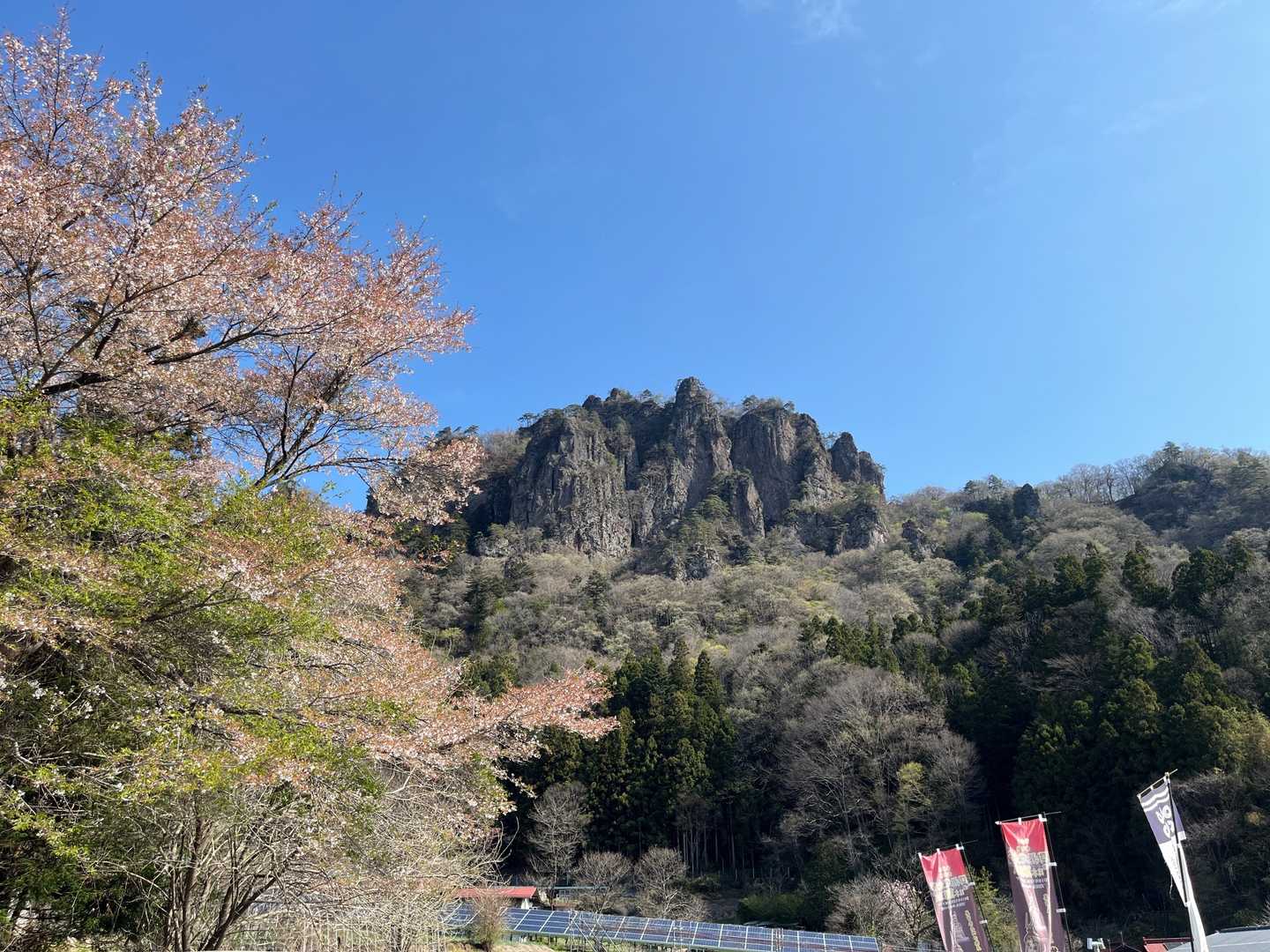 岩櫃山駐車場８時半集合♬