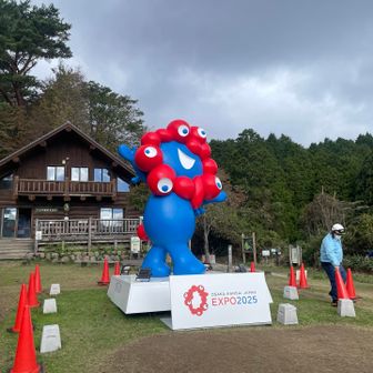 警察官が復元しています